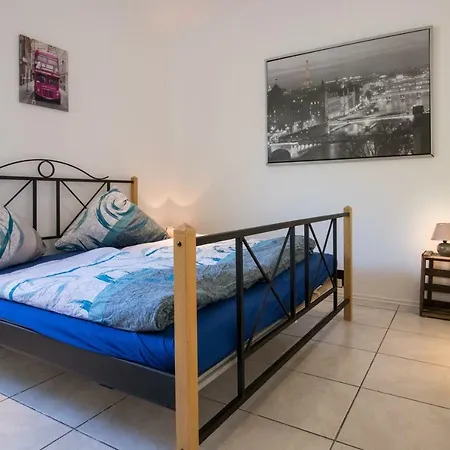 110m² Mit 3 Schlafzimmer Fur Max. 8 Personen * Woerrstadt