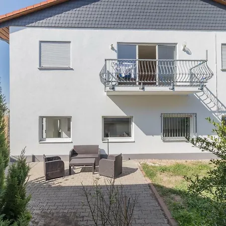 110m² Mit 3 Schlafzimmer Fur Max. 8 Personen Apartment *