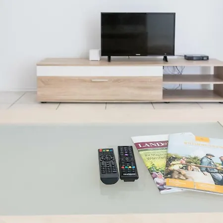 Apartment 110m² Mit 3 Schlafzimmer Fur Max. 8 Personen Woerrstadt