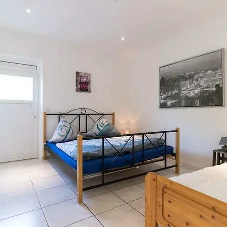 Apartment 110m² Mit 3 Schlafzimmer Fur Max. 8 Personen Woerrstadt
